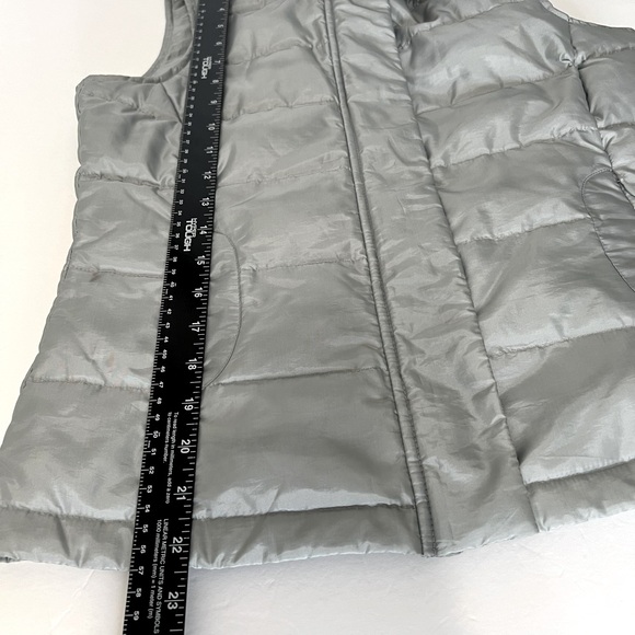 Talbots Light Gray Vest with removable Hood size P - Picture 5 of 9